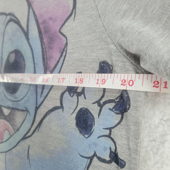 SOLD | DISNEY Lilo And Stitch Casual Girls Junior XXL Gray Tee - Picture 6 of 8